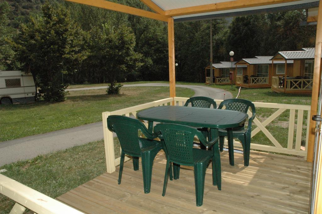 Farga de Moles Frontera Bungalow Park מראה חיצוני תמונה